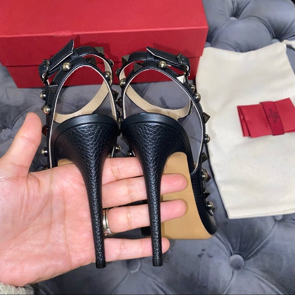 New Size 39.5 Valentino Garavani Rockstud Black Leather Pumps - Picture 5 of 10